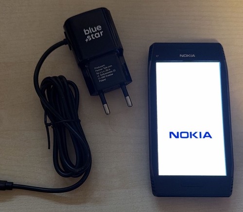 Nokia 16gb grigio - x7-00,